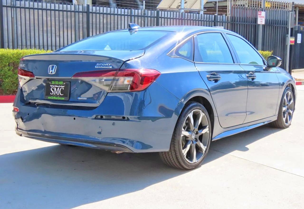 2025 Honda Civic Sport - Image 3