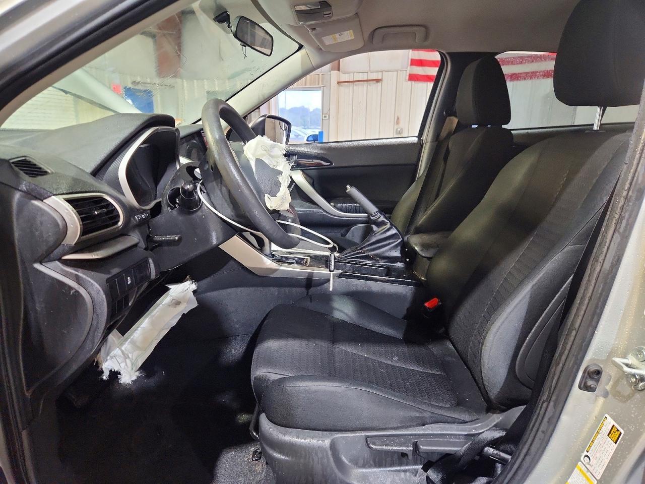 2020 Mitsubishi Eclipse Cross Es - Фото 7