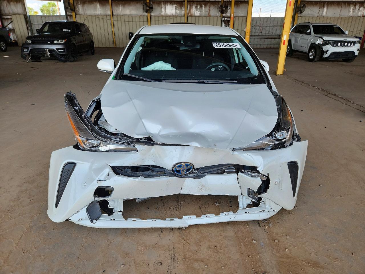 2021 Toyota Prius Le - Image 5