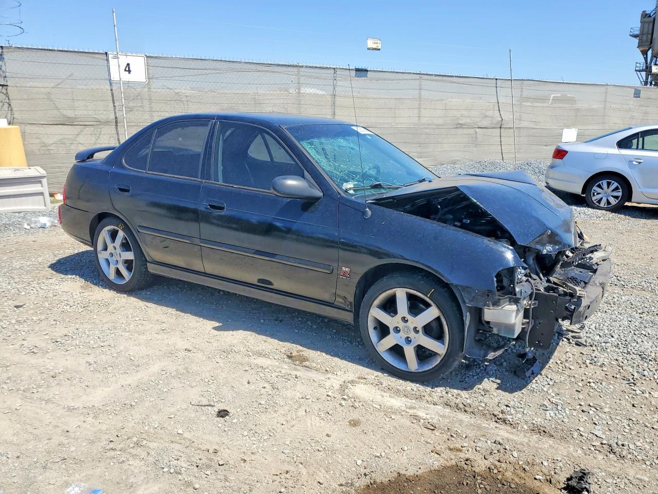 2004 Nissan Sentra 2.5S - Фото 4