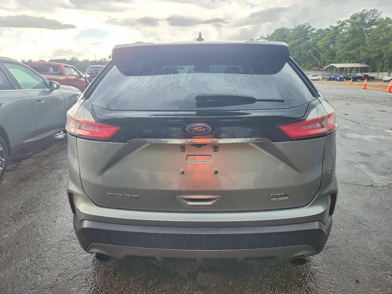 2020 Ford Edge Sel - Image 6