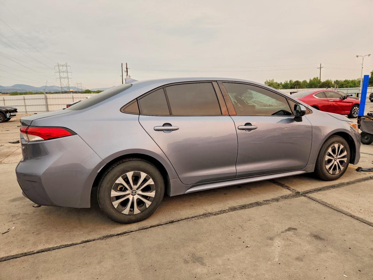 2022 Toyota Corolla Le - Фото 3