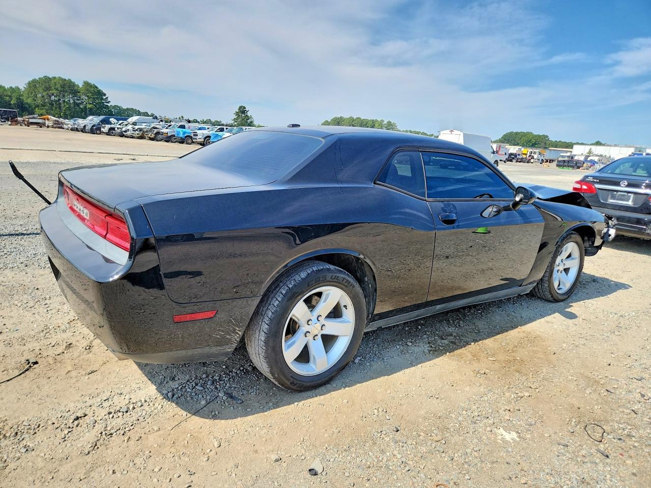 2012 Dodge Challenger Sxt - Фото 3