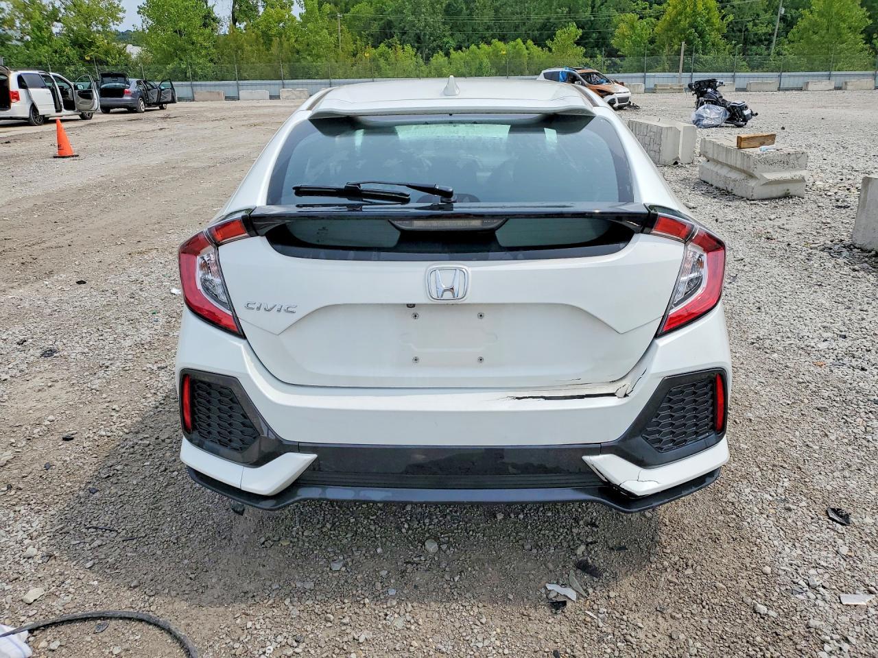 2018 Honda Civic Ex - Image 6