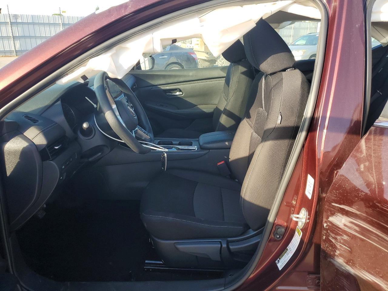 2025 Nissan Sentra Sv - Фото 7