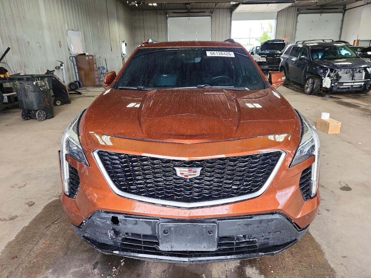 2019 Cadillac Xt4 Sport - Image 5