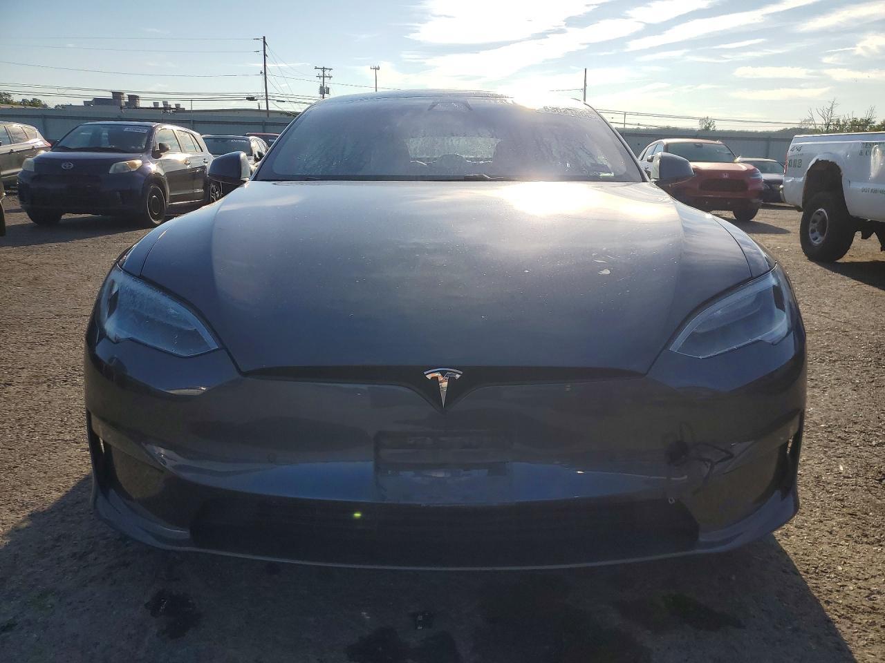 2021 Tesla Model S - Image 5