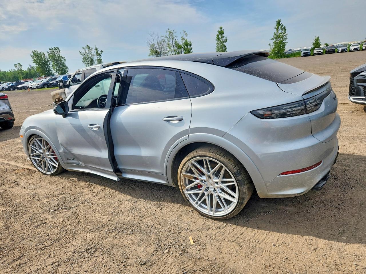 2022 Porsche Cayenne Gts Coupe - Фото 2
