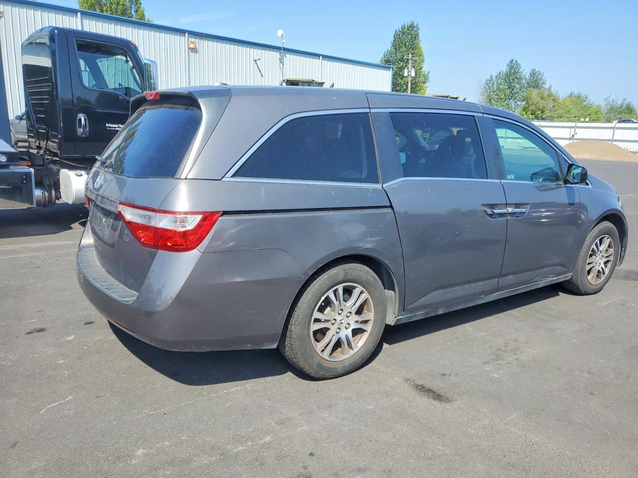 2012 Honda Odyssey Exl - Фото 3