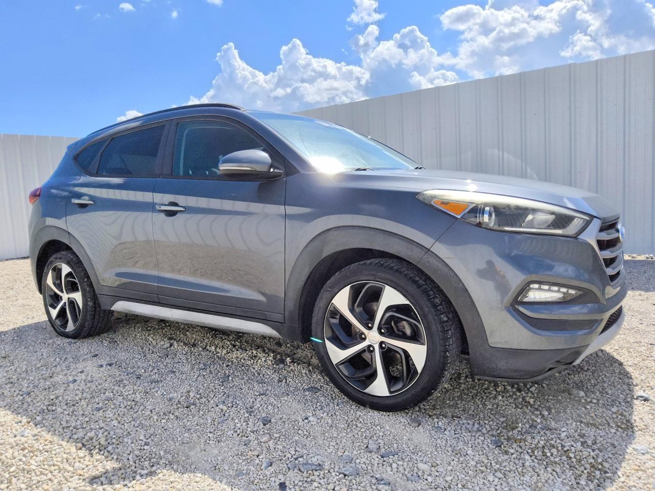 2017 Hyundai Tucson Value - Фото 4