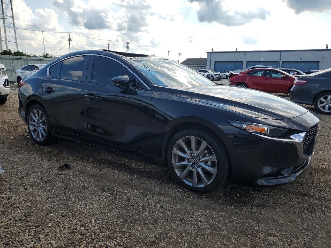 2026 Mazda 3 Preferred - Фото 4