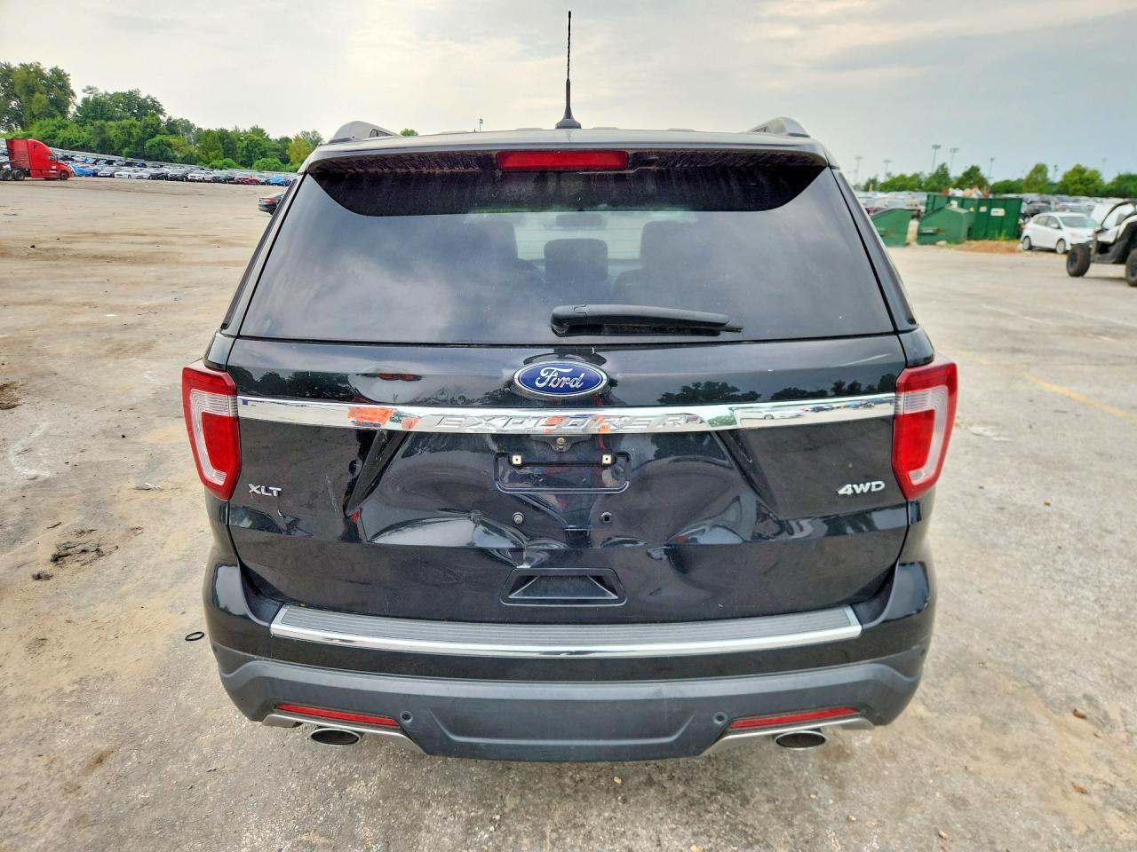 2018 Ford Explorer Xlt - Image 6