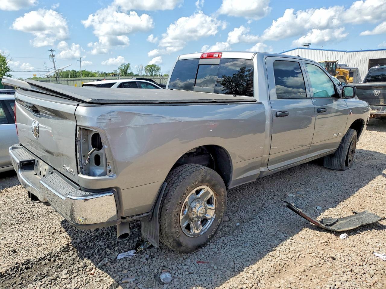 2022 Ram 2500 Tradesman - Image 3