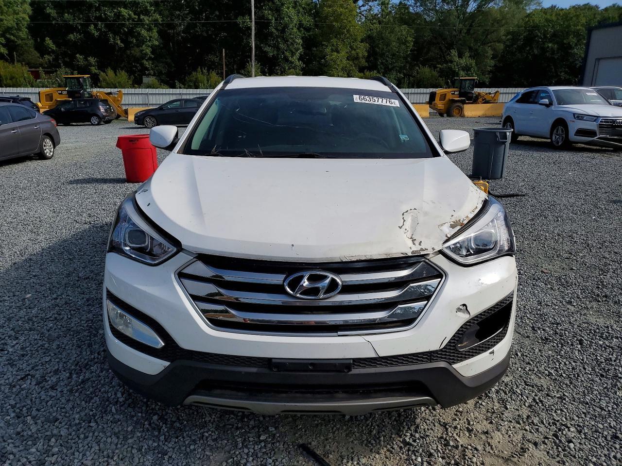 2015 Hyundai Santa Fe Sport 2.4L - Фото 5