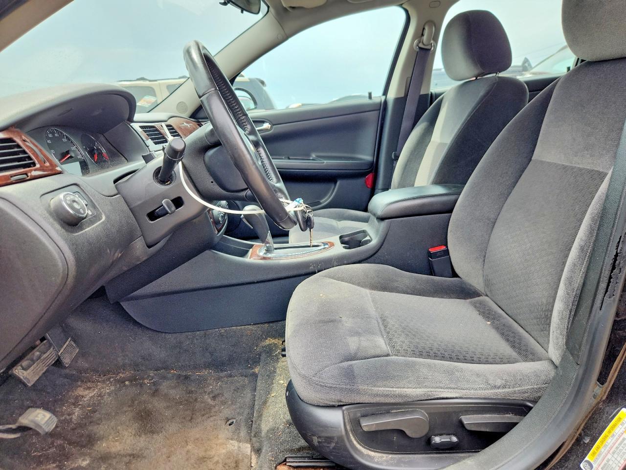 2011 Chevrolet Impala Lt - Image 7