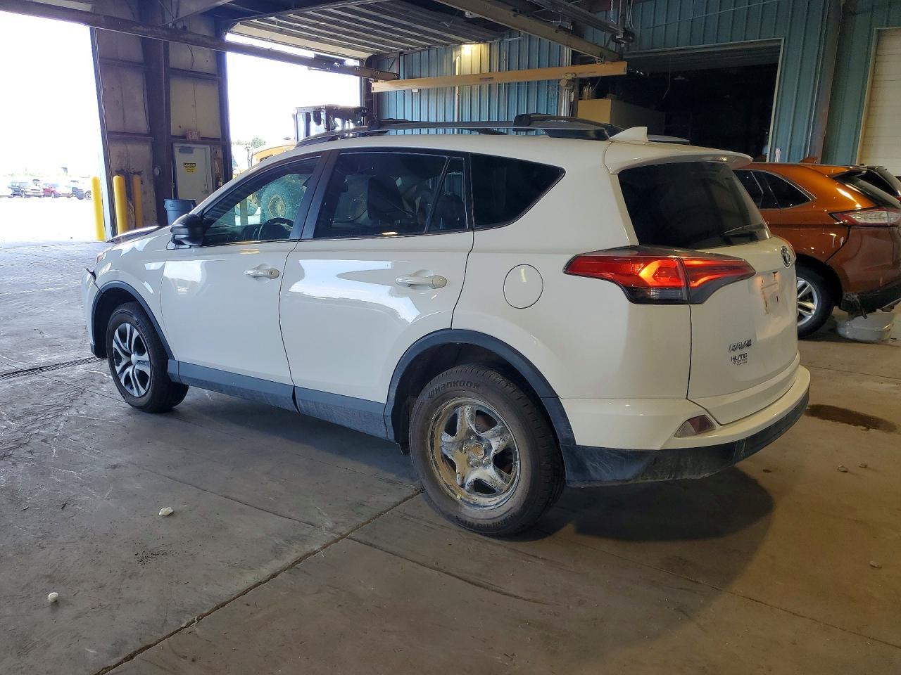 2017 Toyota Rav4 Le - Image 2