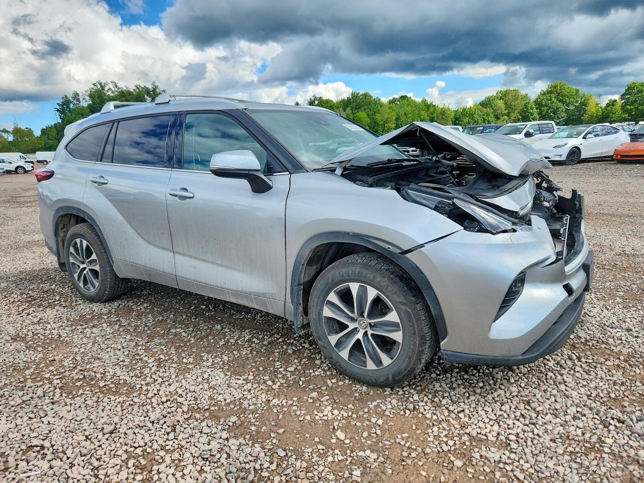2021 Toyota Highlander Xle - Фото 4