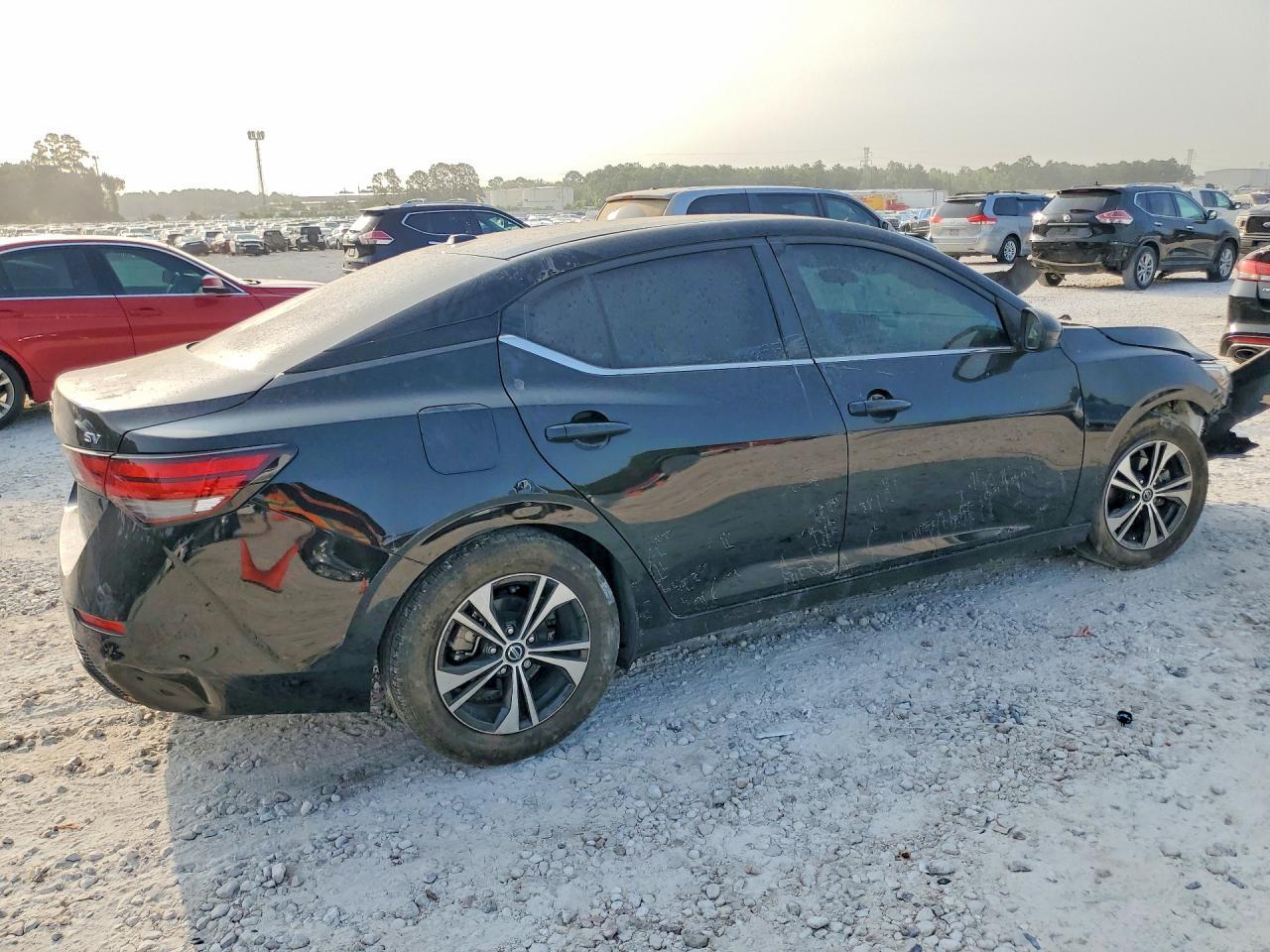 2022 Nissan Sentra Sv - Image 3
