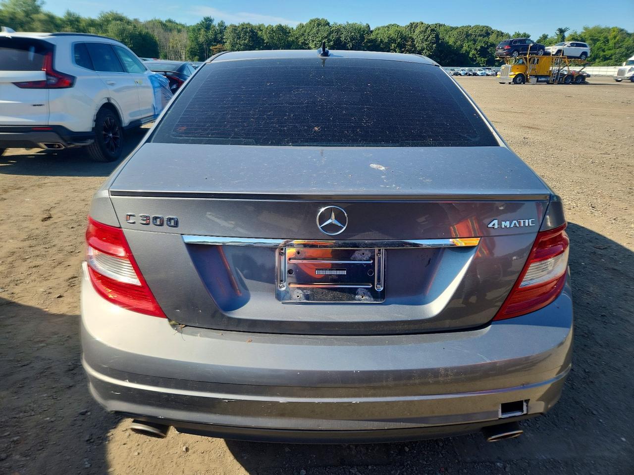 2011 Mercedes-Benz C300 - Фото 6