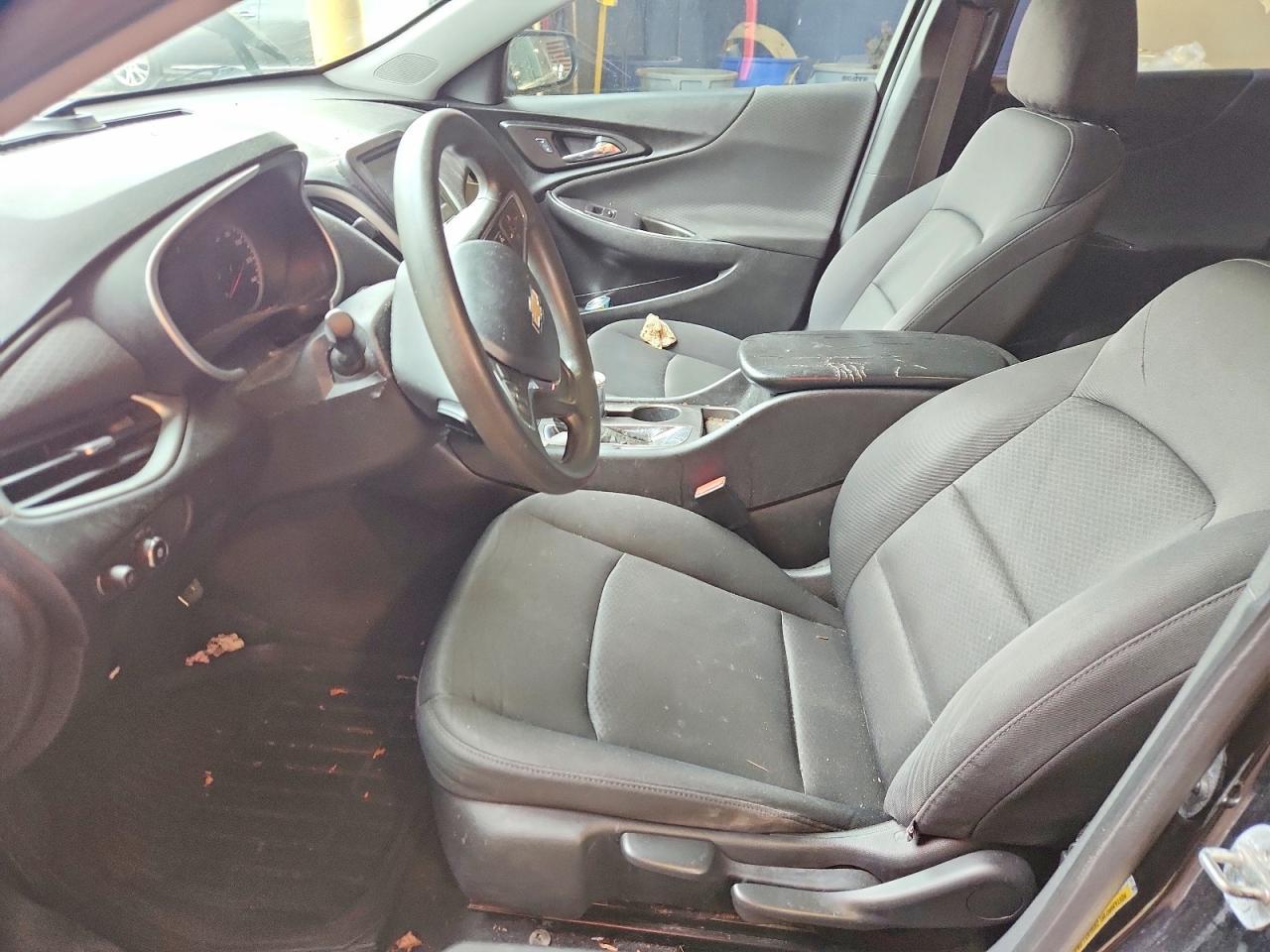 2016 Chevrolet Malibu Ls - Фото 7