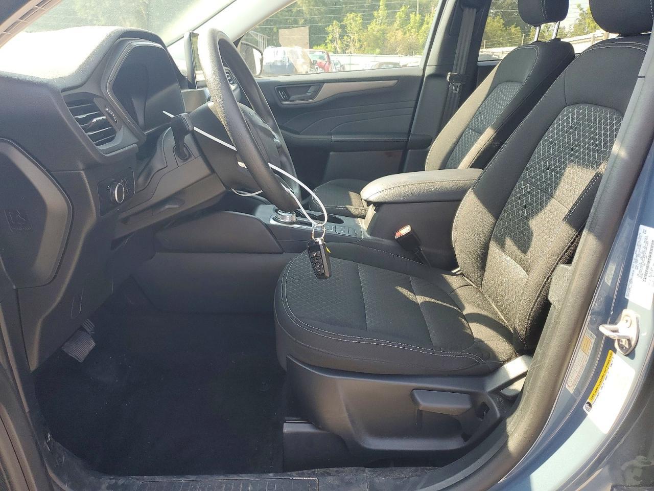 2025 Ford Escape Active - Image 7