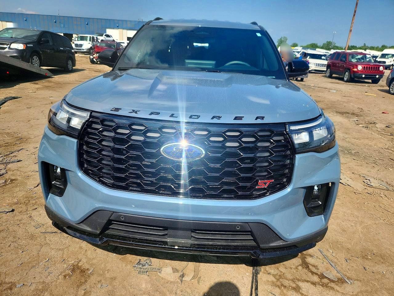 2026 Ford Explorer St - Фото 5