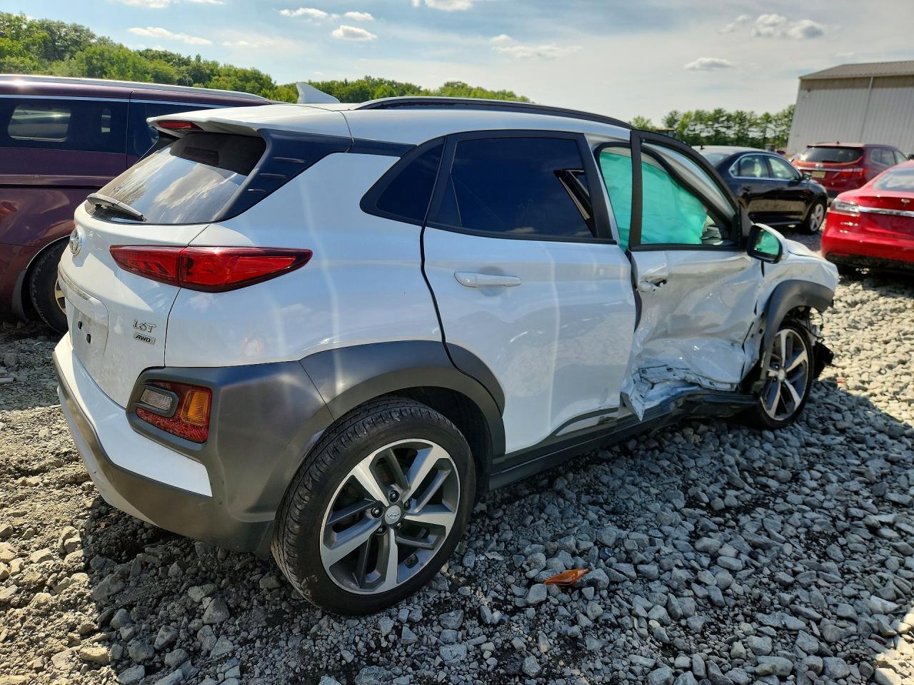 2020 Hyundai Kona Limited - Image 3