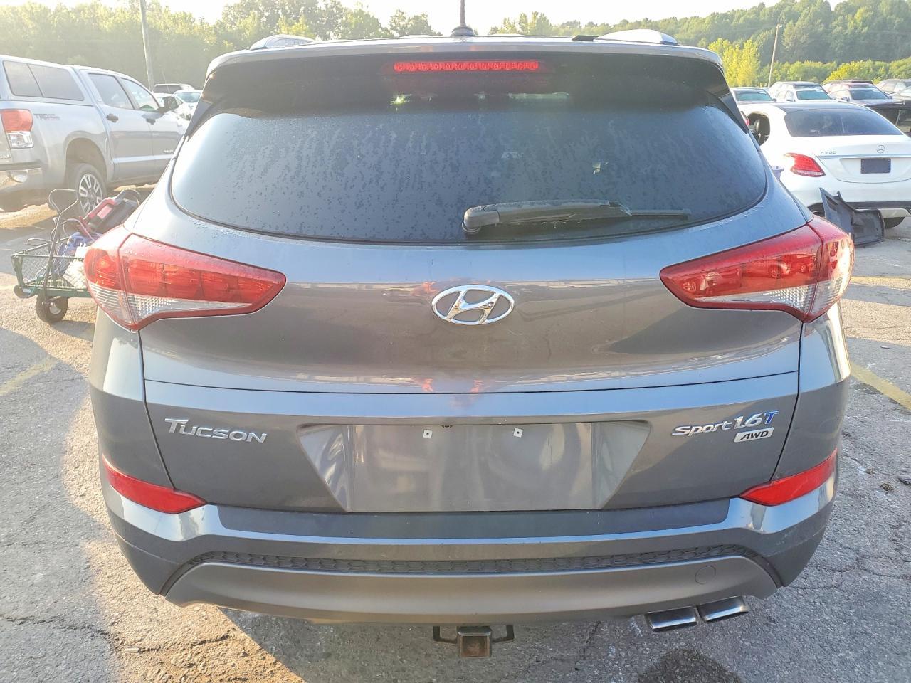 2016 Hyundai Tucson Sport - Фото 6