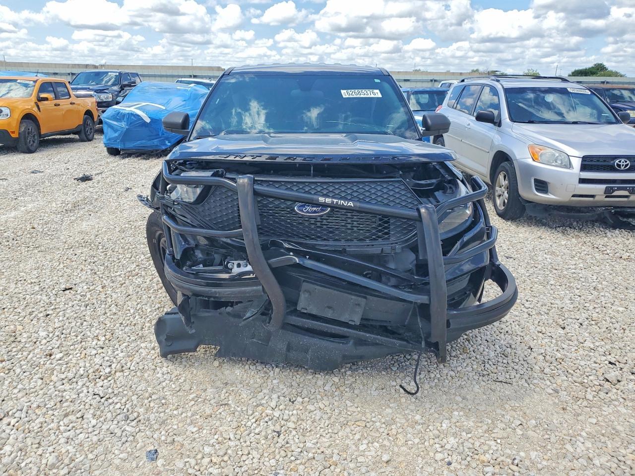 2024 Ford Explorer Police Interceptor - Image 5