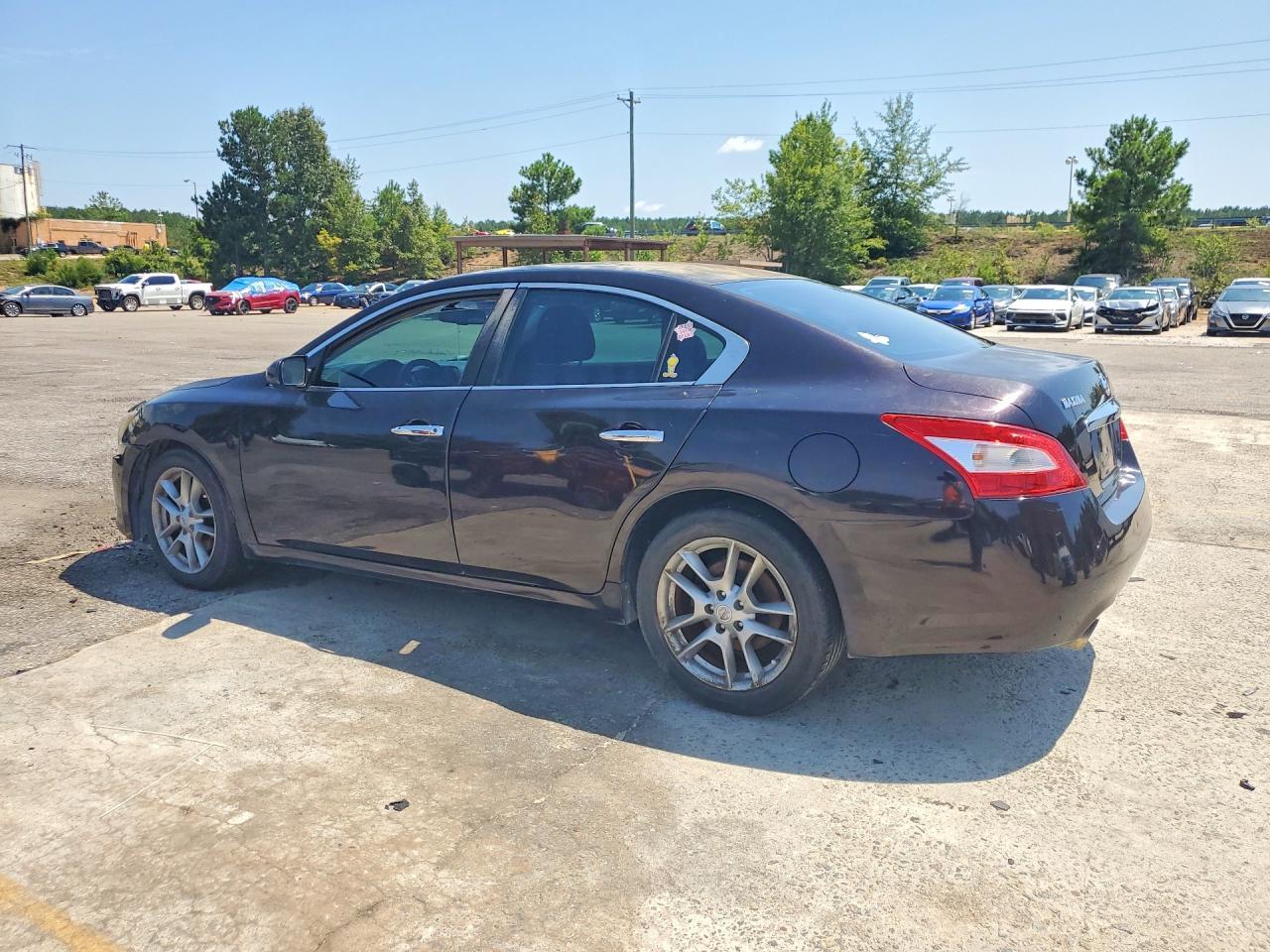 2010 Nissan Maxima 3.5 S - Фото 2