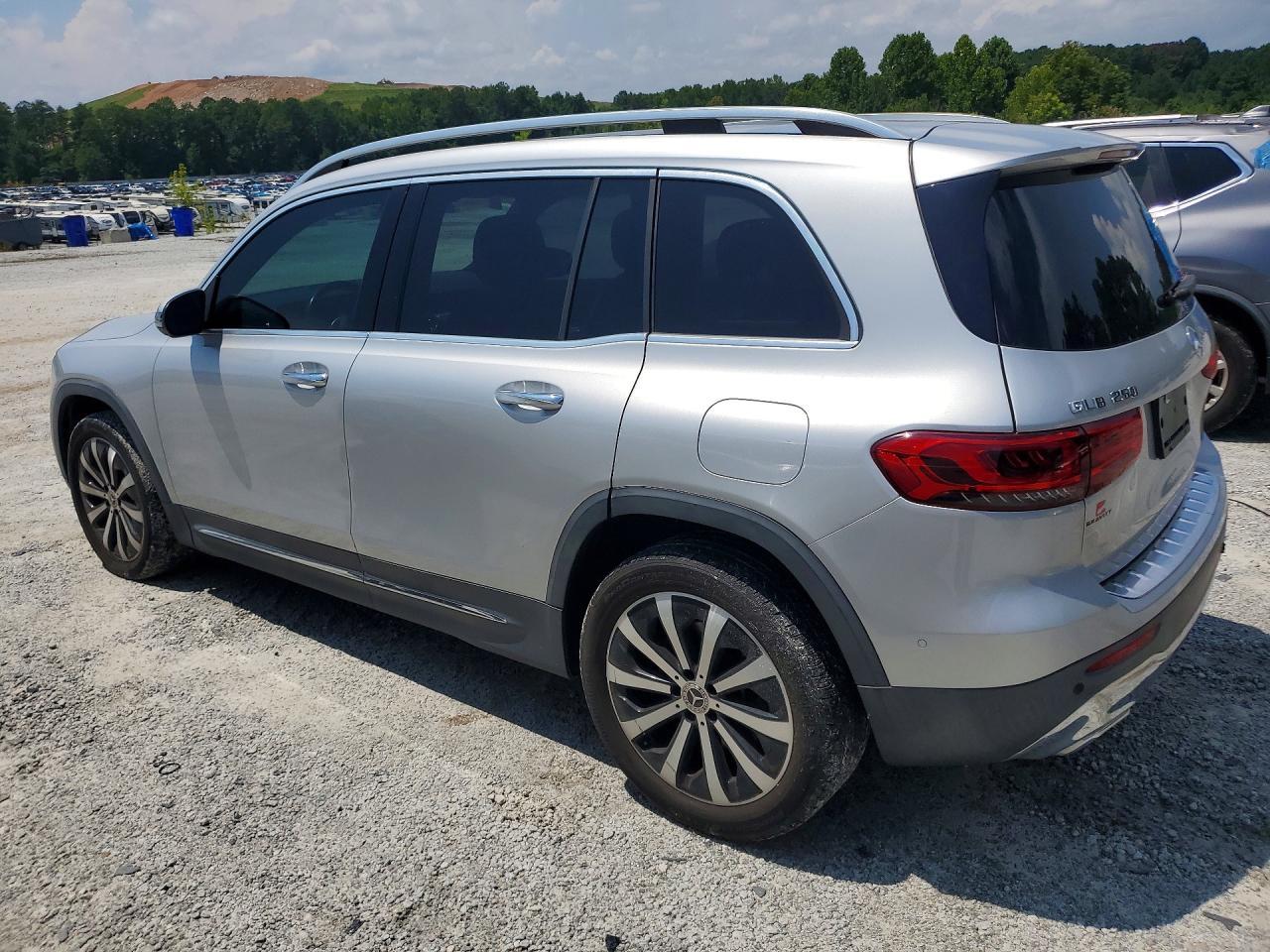 2021 Mercedes-Benz Glb 250 - Фото 2