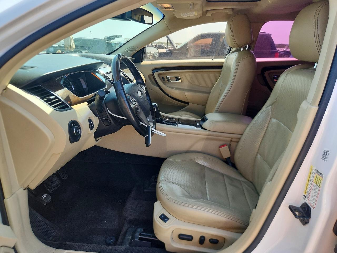 2013 Ford Taurus Limited - Image 7