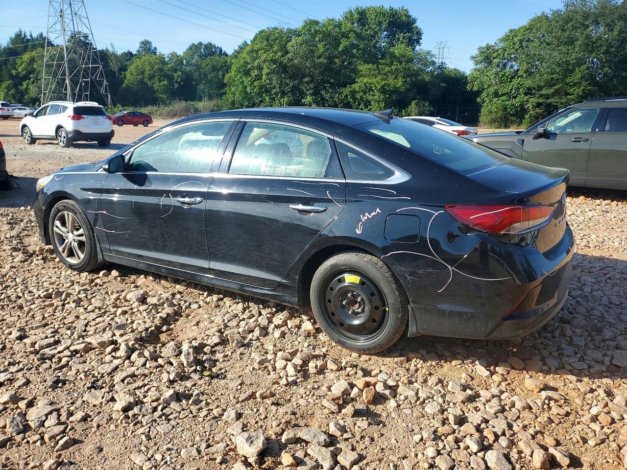 2019 Hyundai Sonata Limited - Image 2