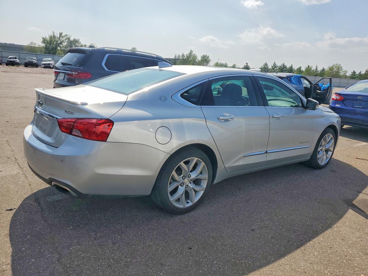 2019 Chevrolet Impala Premier - Фото 3