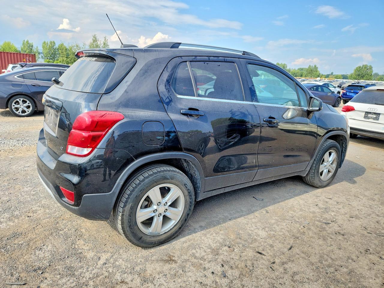 2019 Chevrolet Trax 1Lt - Image 3
