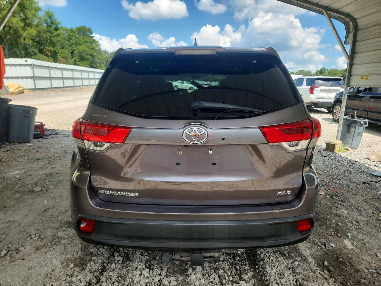 2019 Toyota Highlander Xle - Фото 6