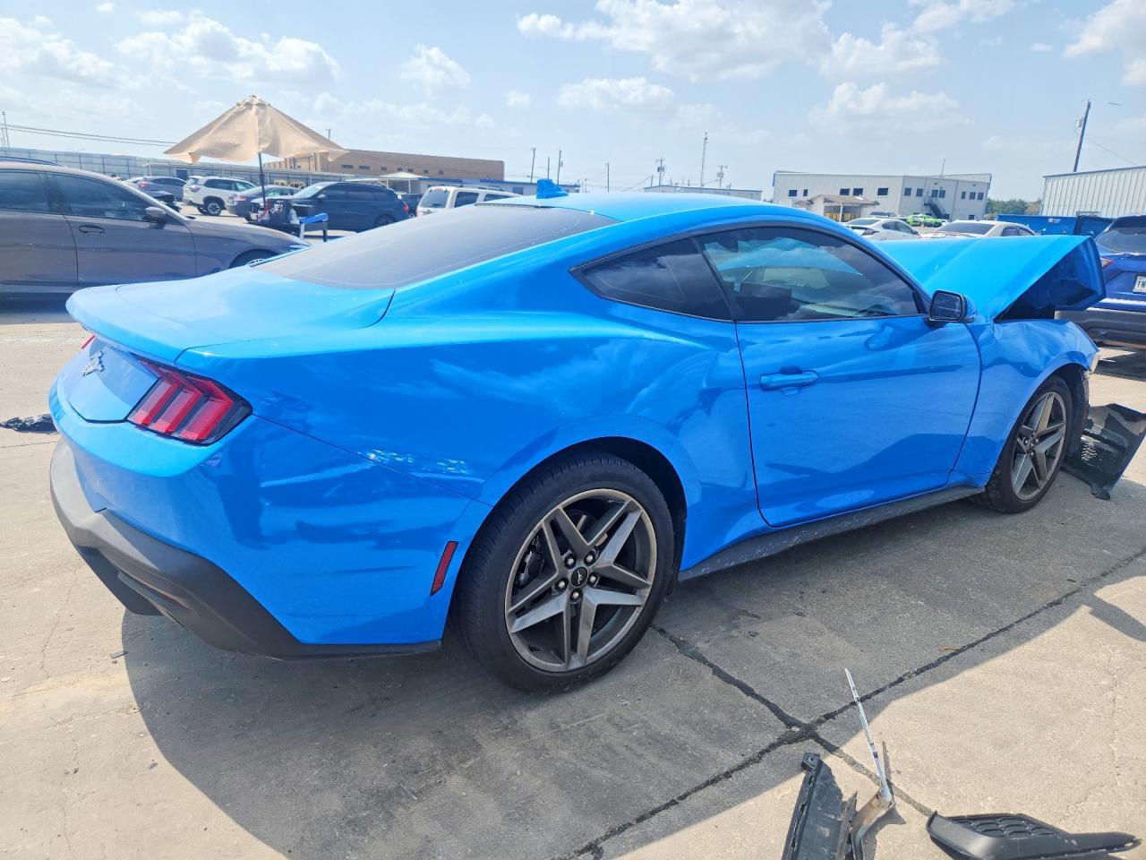 2025 Ford Mustang - Image 3