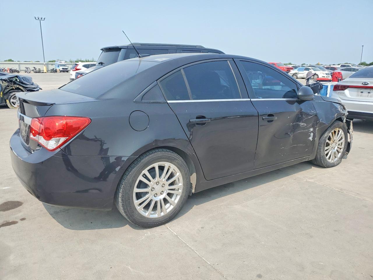 2013 Chevrolet Cruze Eco - Фото 3