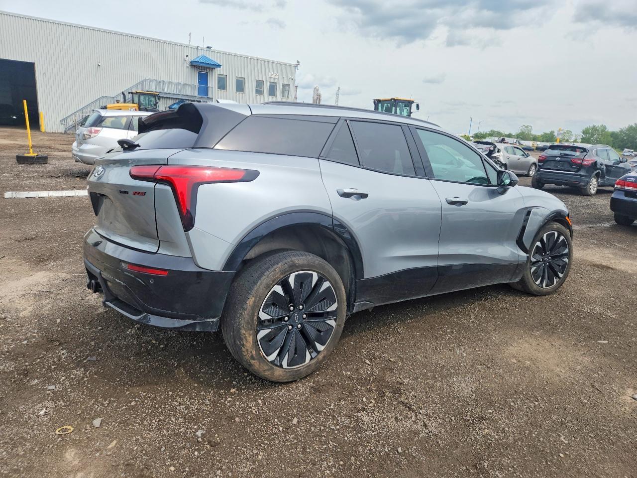 2024 Chevrolet Blazer Rs - Image 3