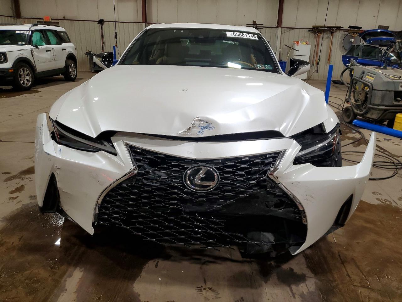 2021 Lexus Is 300 - Фото 5