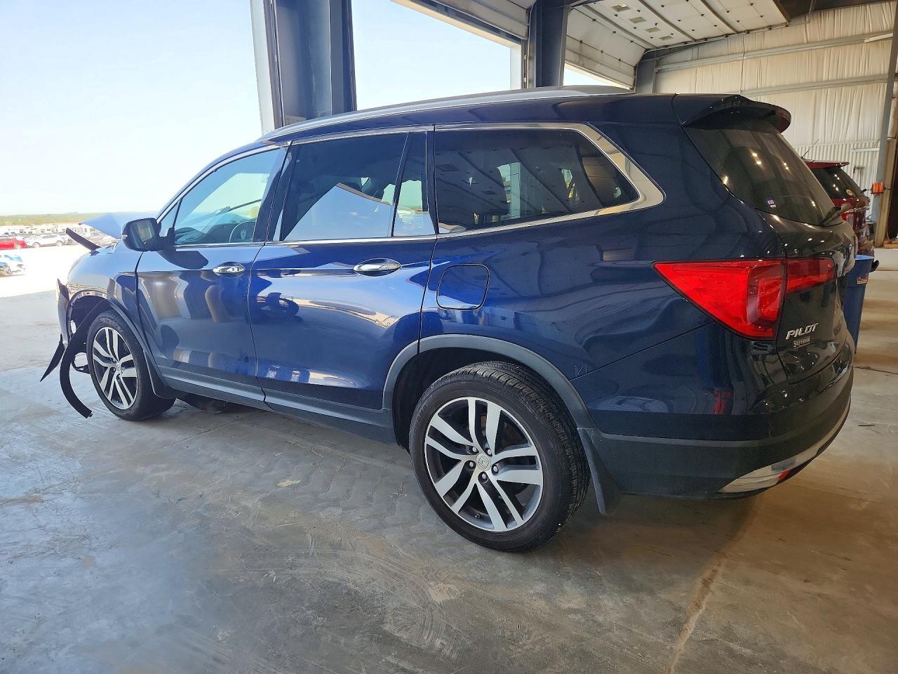 2016 Honda Pilot Touring - Фото 2