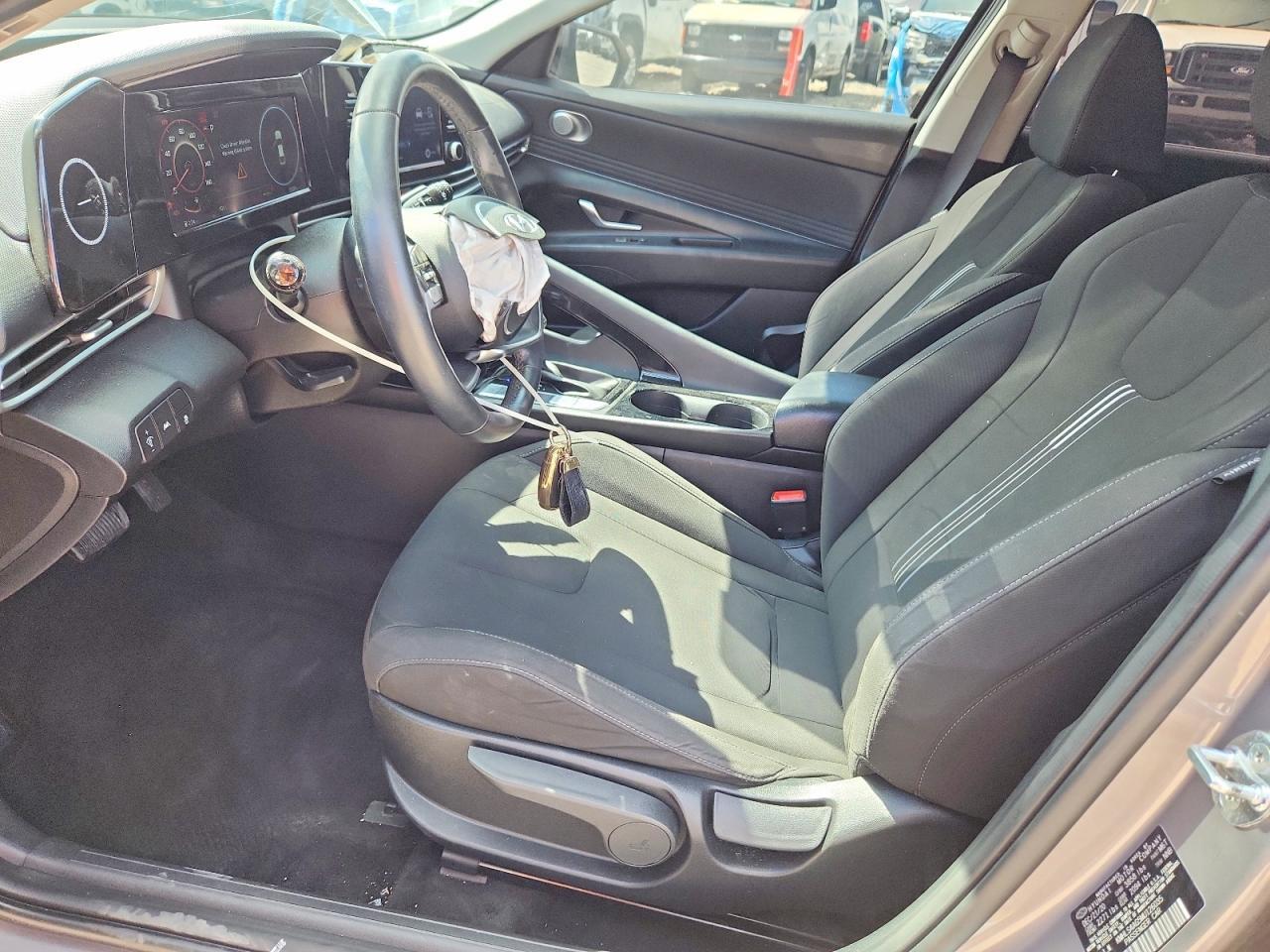 2021 Hyundai Elantra Sel - Image 7