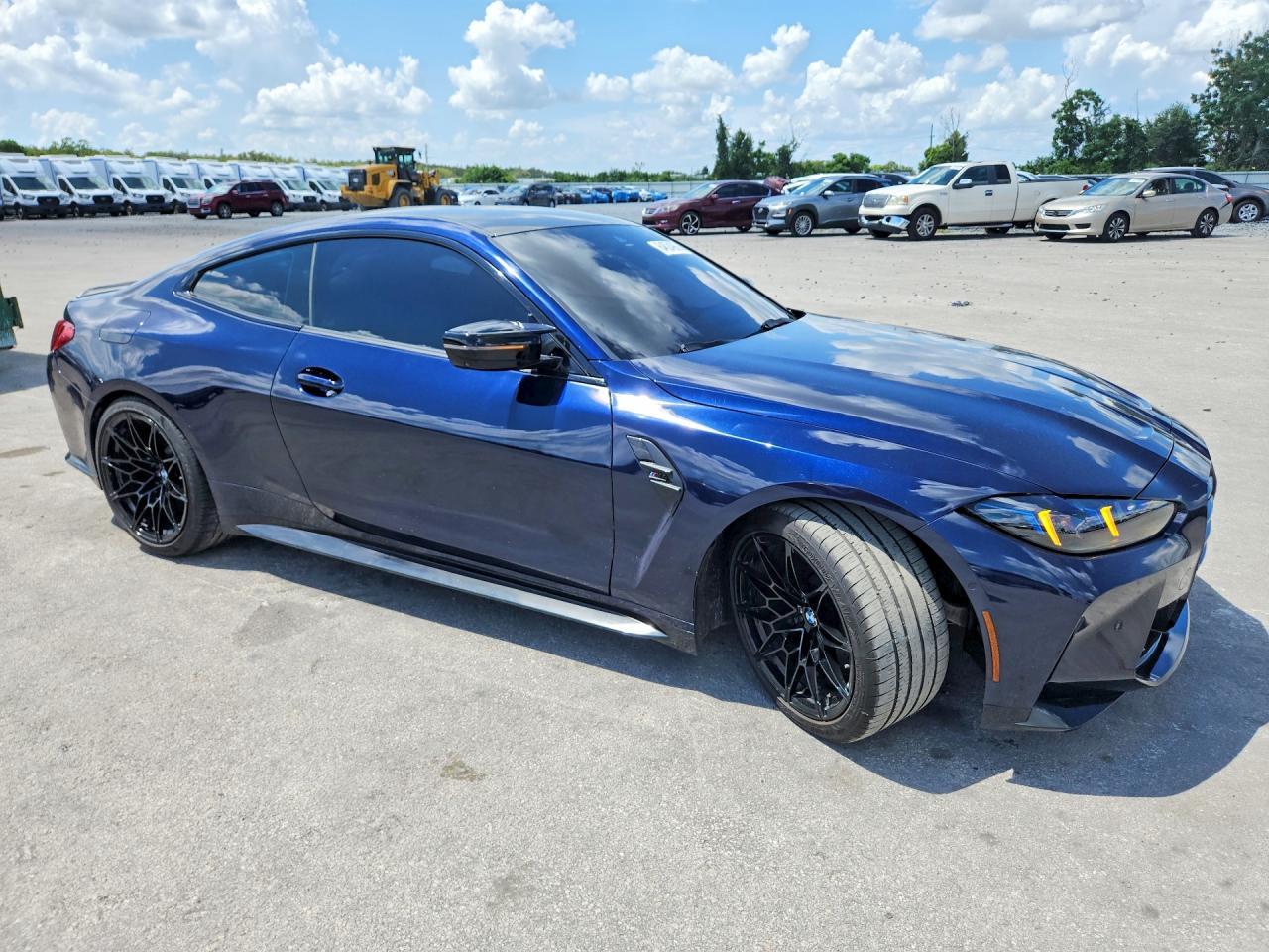 2025 BMW M4 Competition - Image 4