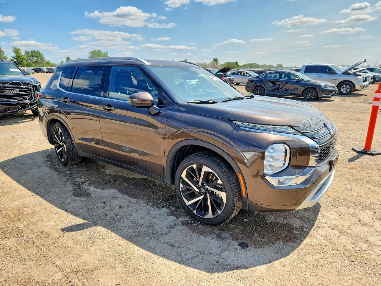 2024 Mitsubishi Outlander Sel - Фото 4