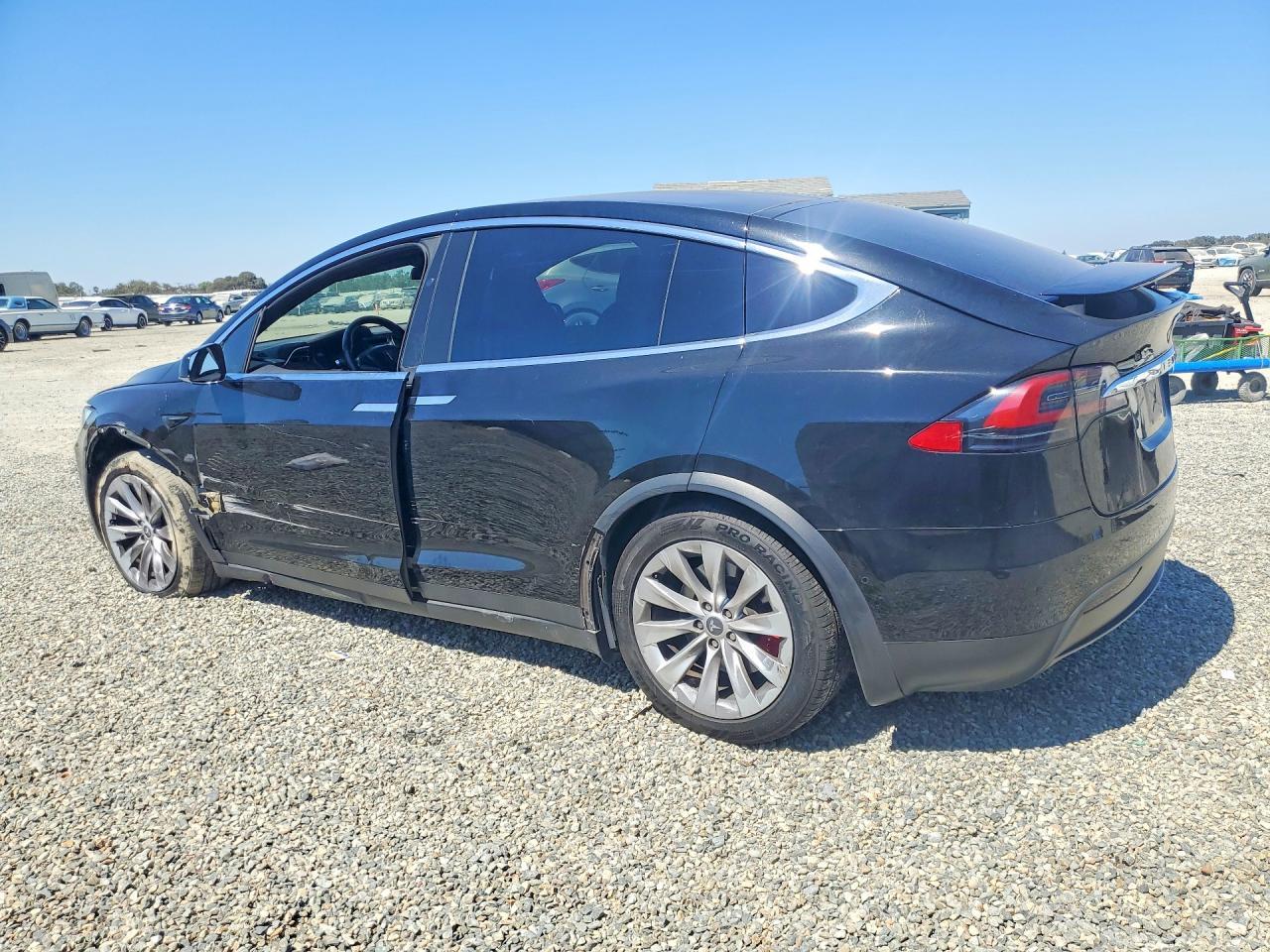 2017 Tesla Model X - Image 2