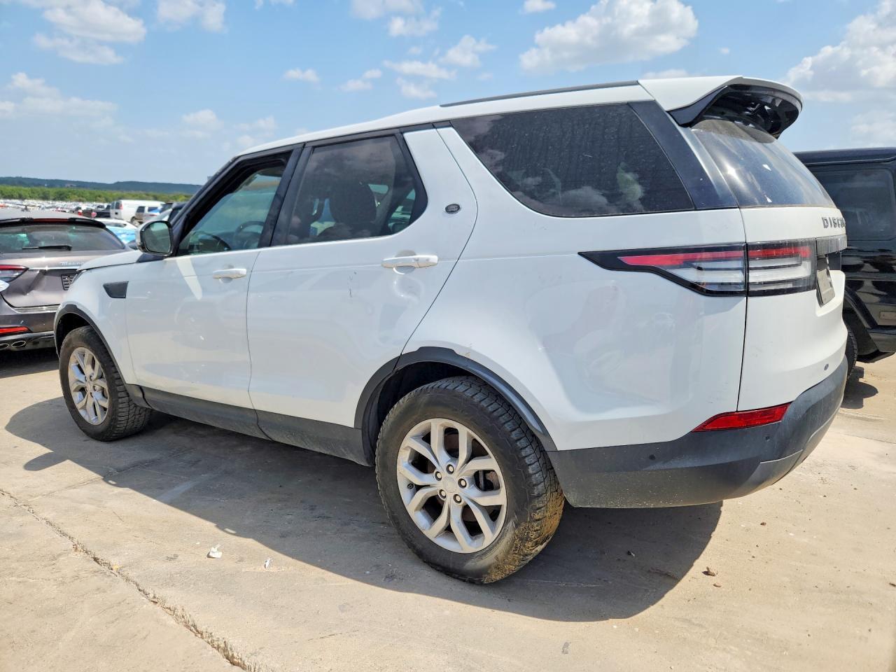 2020 Land Rover Discovery Se - Image 2