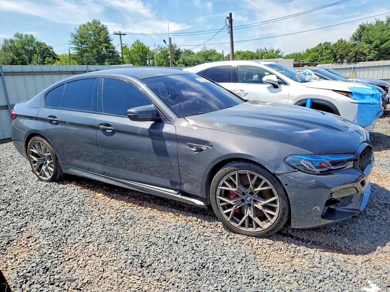 2022 BMW M5 - Фото 4