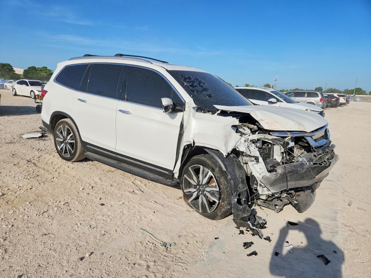 2022 Honda Pilot Touring - Фото 4