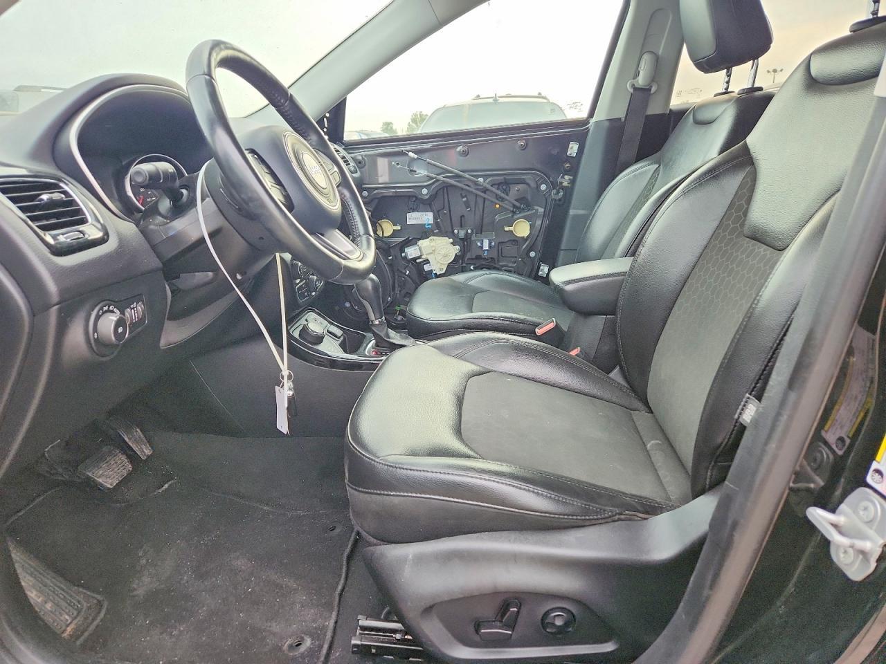 2018 Jeep Compass Latitude - Image 7