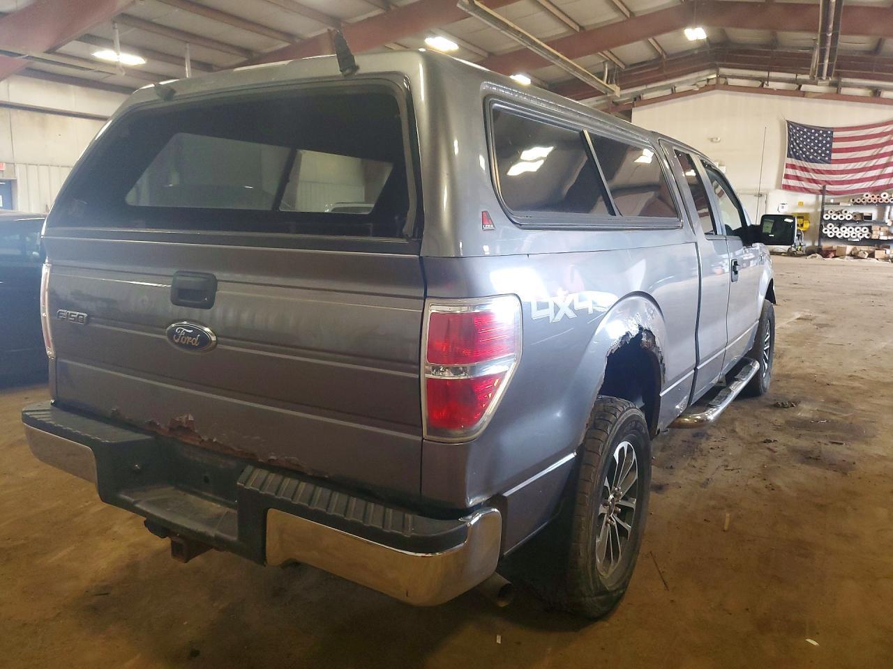 2009 Ford F150 Super Cab - Фото 3